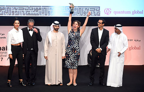 فلسطين تحصد الذهب في مهرجان دبي السينمائي الدولي الـ 14 فلسطين تحصد الذهب في مهرجان دبي السينمائي الدولي الـ 14