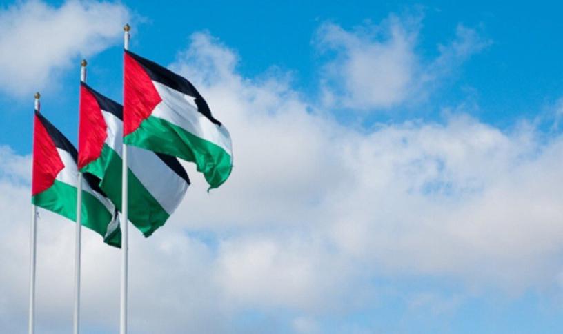 محللون: السلطة توسع رقعة المواجهة مع واشنطن بعد عزلتها دولياً محللون: السلطة توسع رقعة المواجهة مع واشنطن بعد عزلتها دولياً