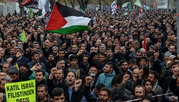 أردوغان:سنفتح ثريبا سفارتنا في القدس الشرقية يلدريم: لن نسمح بفرض سياسة الأمر الواقع في القدس