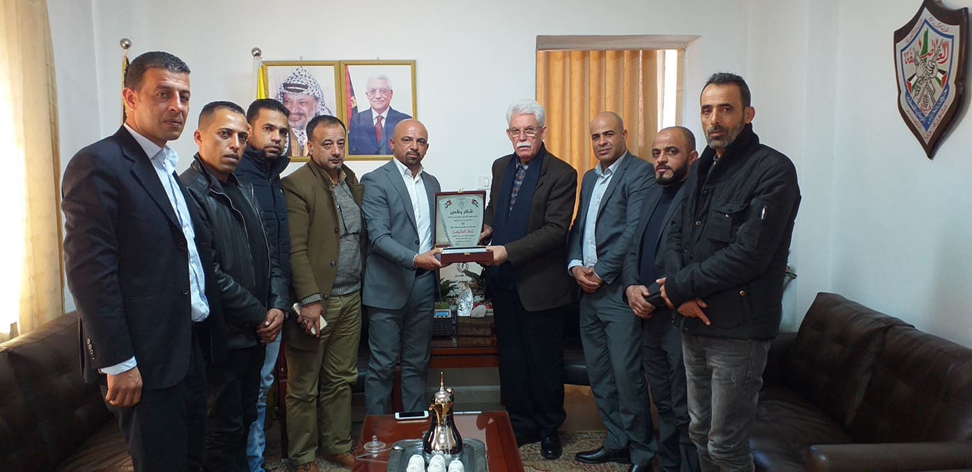 فعاليات ومؤسسات وفصائل مخيم بلاطة تكرم شخصيات قيادية فعاليات ومؤسسات وفصائل مخيم بلاطة تكرم شخصيات قيادية