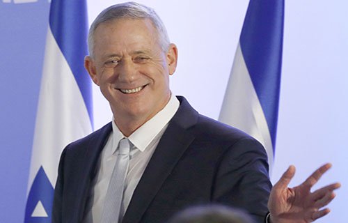 لن تحدث ثورة في عملية السلام إذا فاز غانتس