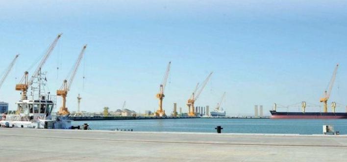 ايران وسلطنة عمان تبحثان زيادة التجارة بينهما