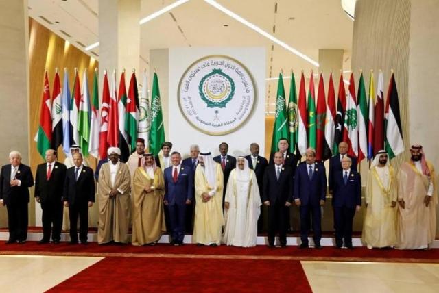تحقيق الأمن والسلام والاستقرار في الشرق الأوسط يرتكز بالأساس على التسوية العادلة والشاملة للقضية الفلسطينية “إعلان تونس”: فلسطين ستبقى القضية المركزية للعرب تحقيق الأمن والسلام والاستقرار في الشرق الأوسط يرتكز بالأساس على التسوية العادلة والشاملة للقضية الفلسطينية “إعلان تونس”: فلسطين ستبقى القضية المركزية للعرب