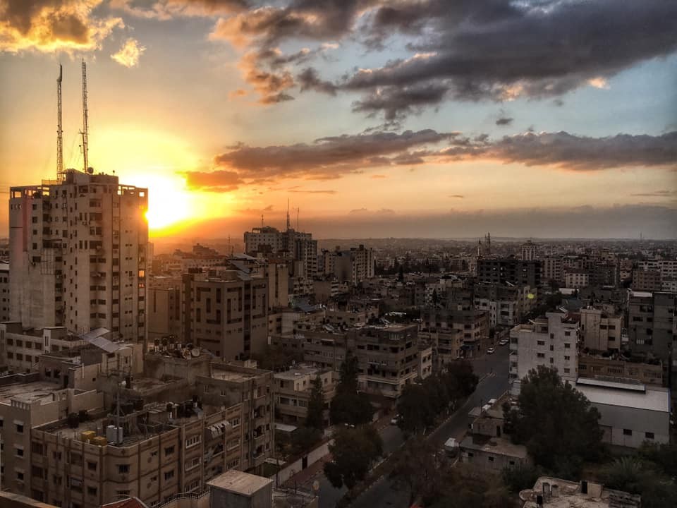 طلب لزيادة الأموال القطرية إلى 40 مليون دولار التسهيلات: صيد وكهرباء وتجارة وتشغيل وزيادة تصاريح التجار على مدى 6 شهور طلب لزيادة الأموال القطرية إلى 40 مليون دولار التسهيلات: صيد وكهرباء وتجارة وتشغيل وزيادة تصاريح التجار على مدى 6 شهور