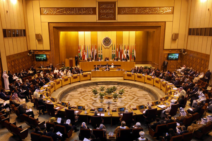 هآرتس: الجامعة العربية حذرت دبلوماسيين أوروبيين من خطورة “صفقة القرن” هآرتس: الجامعة العربية حذرت دبلوماسيين أوروبيين من خطورة “صفقة القرن”
