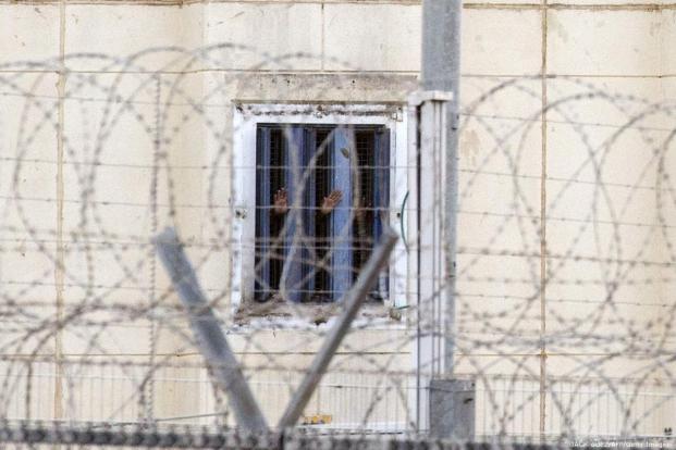 “معركة الكرامة 2” تدخل يومها الثامن على التوالي “معركة الكرامة 2” تدخل يومها الثامن على التوالي