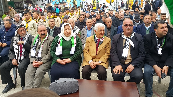 خلال الفعالية المركزية لإحياء يوم الأسير الفلسطيني فى مدرسة الجزائر فعاليات محافظة الخليل تشيد بصمود الاسرى ونموذج ثورة الشعب الجزائري خلال الفعالية المركزية لإحياء يوم الأسير الفلسطيني فى مدرسة الجزائر فعاليات محافظة الخليل تشيد بصمود الاسرى ونموذج ثورة الشعب الجزائري