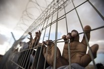 استهتار طبي مقصود بحق 3 أسرى مرضى استهتار طبي مقصود بحق 3 أسرى مرضى