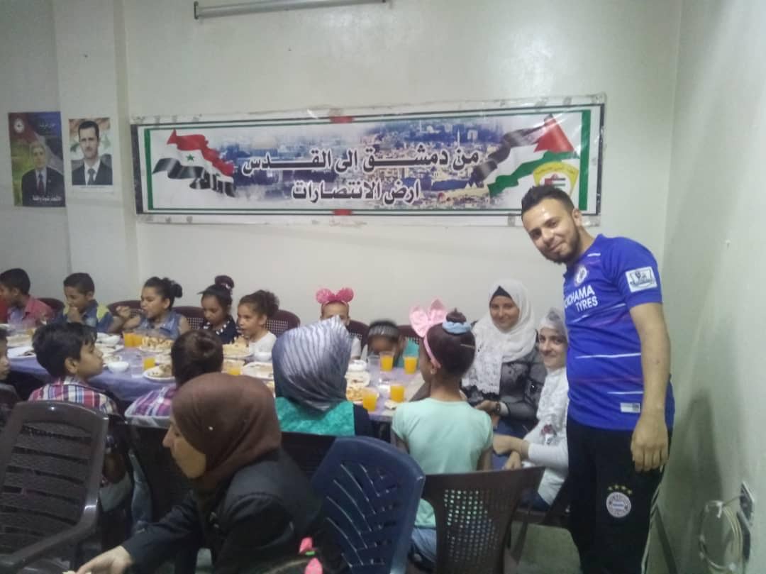 مأدبة افطار تنظمها النضال الشعبي بمنطقة مخيم الحسينية مأدبة افطار تنظمها النضال الشعبي بمنطقة مخيم الحسينية