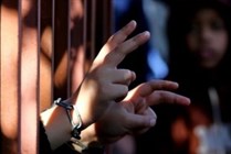 9 أسرى يواصلون الإضراب 9 أسرى يواصلون الإضراب