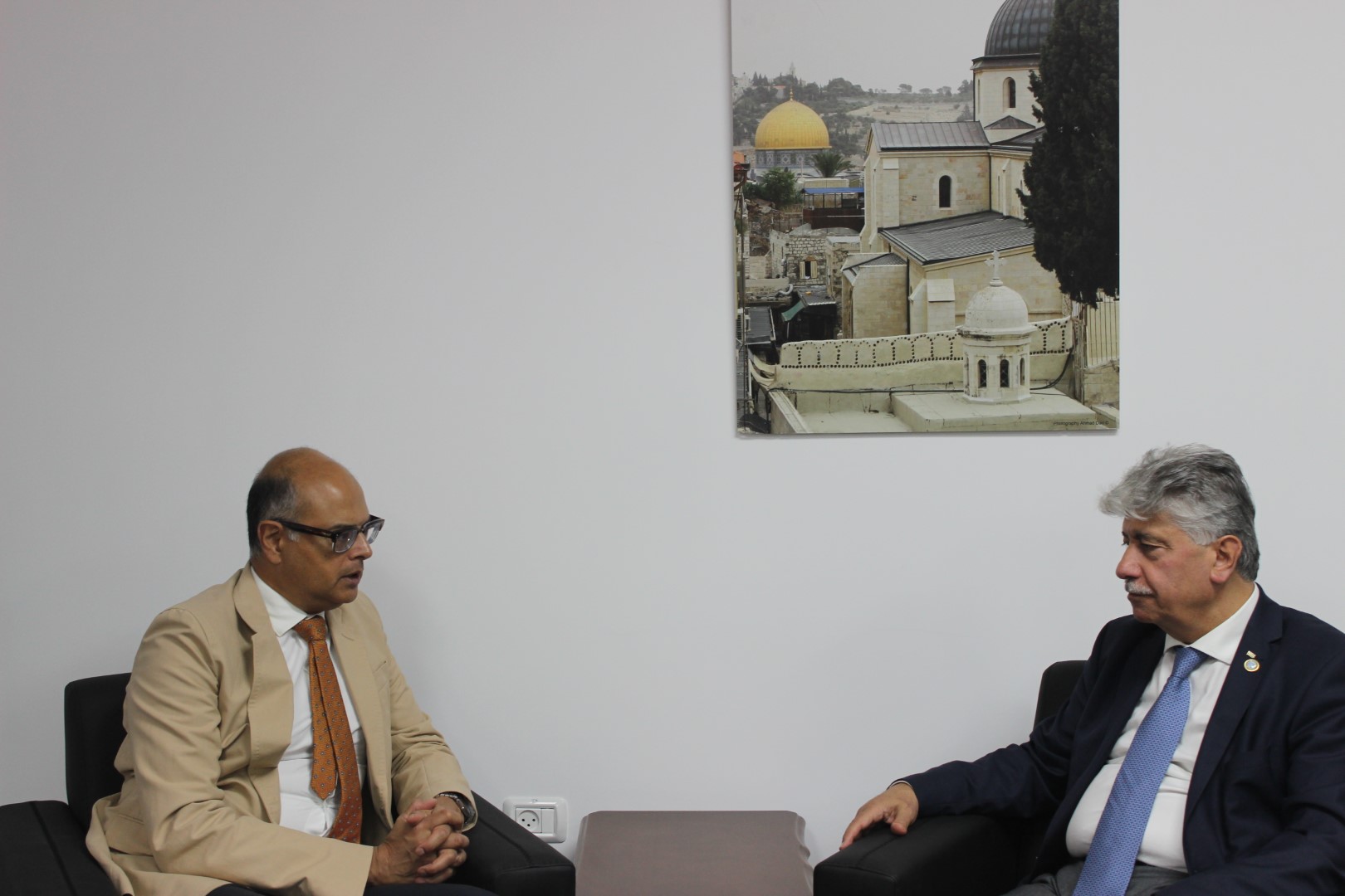 د. مجدلاني يدعو استراليا لدعم الاونروا ويحذر من قرارات الاحتلال بضم المستوطنات د. مجدلاني يدعو استراليا لدعم الاونروا ويحذر من قرارات الاحتلال بضم المستوطنات