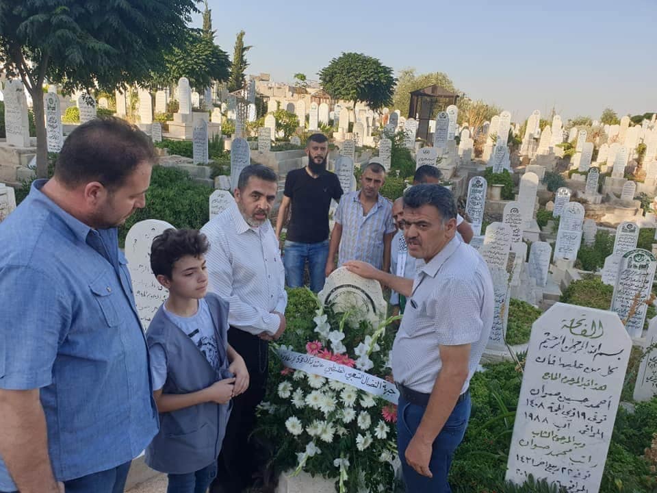 النضال الشعبي سوريا من مقبرة الشهداء تعلن بدء فعاليات الانطلاقة ٥٣ النضال الشعبي سوريا من مقبرة الشهداء تعلن بدء فعاليات الانطلاقة ٥٣