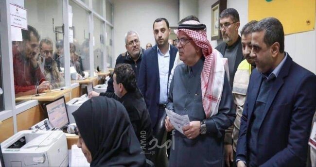 قناة عبرية: الأمم المتحدة بديلا للسلطة الفلسطينية لتحويل المال القطري الى حماس