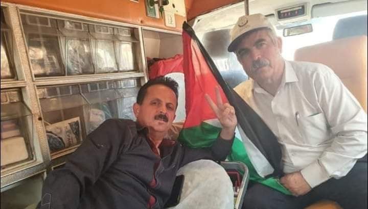 النضال الشعبي إصابة عضو اللجنة المركزية مناضل حنني في بيت دجن وتدعو لتصعيد المقاومة الشعبية