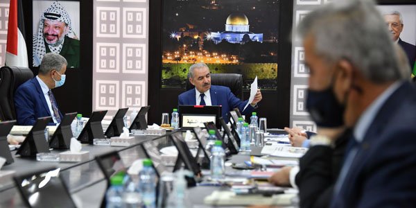 بعد تفشي متحورات “كورونا”.. لجنة الطوارئ العليا تجتمع الاثنين لبحث توصيات اللجنة الوبائية