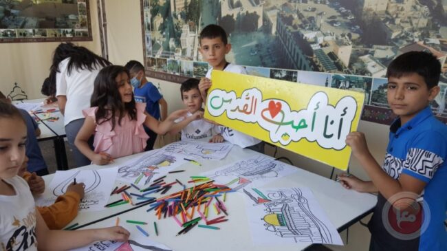 ورشة (لوّن القدس) تشارك في أسبوع العاصمة الثقافي في بيت لحم ورشة (لوّن القدس) تشارك في أسبوع العاصمة الثقافي في بيت لحم