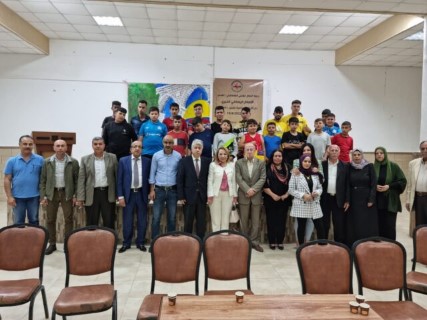 النضال الشعبي تنظم افطار لمدرسة دار الأيتام الصناعية للبنين في العيزرية د. مجدلاني إرهاب الدولة المنظم الذي تمارسه سلطات لا يمكن ردعه إلا بمحاكمتها على تلك الجرائم النضال الشعبي تنظم افطار لمدرسة دار الأيتام الصناعية للبنين في العيزرية د. مجدلاني إرهاب الدولة المنظم الذي تمارسه سلطات لا يمكن ردعه إلا بمحاكمتها على تلك الجرائم