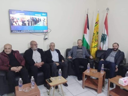 النضال مع فصائل م.ت.ف في البقاع تستقبل الأمين العام القطري لحزب البعث في لبنان النضال مع فصائل م.ت.ف في البقاع تستقبل الأمين العام القطري لحزب البعث في لبنان