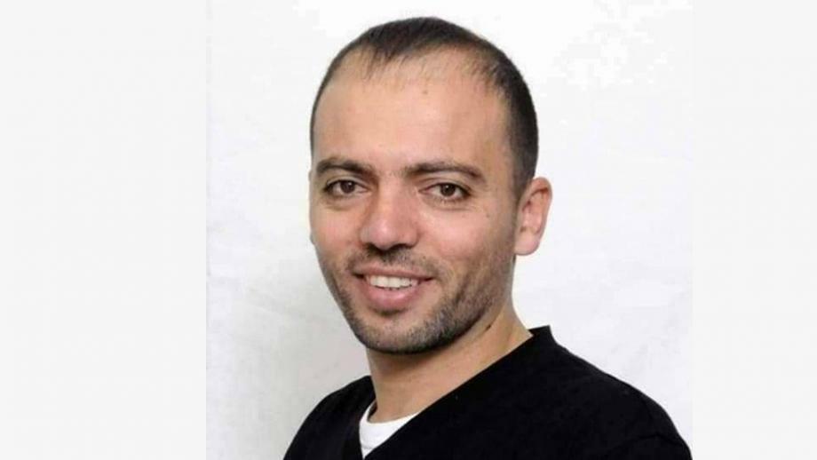 المعتقل عواودة يواصل إضرابه عن الطعام لليوم ال 141 المعتقل عواودة يواصل إضرابه عن الطعام لليوم ال 141