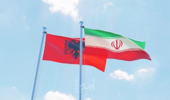 قطعت العلاقات الدبلوماسية مع إيران.. رويترز: دبلوماسيون إيرانيون يحرقون وثائق قبل مغادرتهم ألبانيا قطعت العلاقات الدبلوماسية مع إيران.. رويترز: دبلوماسيون إيرانيون يحرقون وثائق قبل مغادرتهم ألبانيا