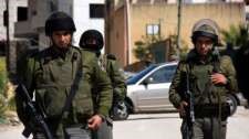 الاحتلال يعتقل شابين من بيت لحم الاحتلال يعتقل شابين من بيت لحم