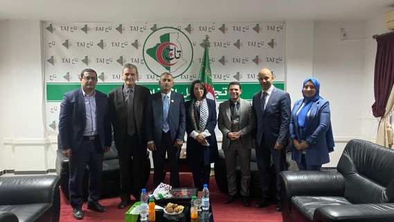 لقاء بين جبهة النضال الشعبي وحزب (تاج) الجزائري يؤكد عمق العلاقات الفلسطينية الجزائرية لقاء بين جبهة النضال الشعبي وحزب (تاج) الجزائري يؤكد عمق العلاقات الفلسطينية الجزائرية
