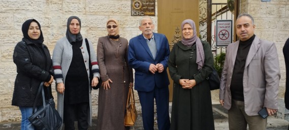 النضال الشعبي تشارك فى الوقفة الجماهيرية والاسنادية باعادة جثمان الأسير الشهيد ناصر أبو حميد وكل الجثامين المحتجزة لدى الاحتلال الصهيوني النضال الشعبي تشارك فى الوقفة الجماهيرية والاسنادية باعادة جثمان الأسير الشهيد ناصر أبو حميد وكل الجثامين المحتجزة لدى الاحتلال الصهيوني