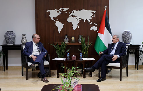أولويات مباحثات عمرو: فتح الجسر 24 ساعة يومياً.. ولا ذكر لأفق سياسي أولويات مباحثات عمرو: فتح الجسر 24 ساعة يومياً.. ولا ذكر لأفق سياسي