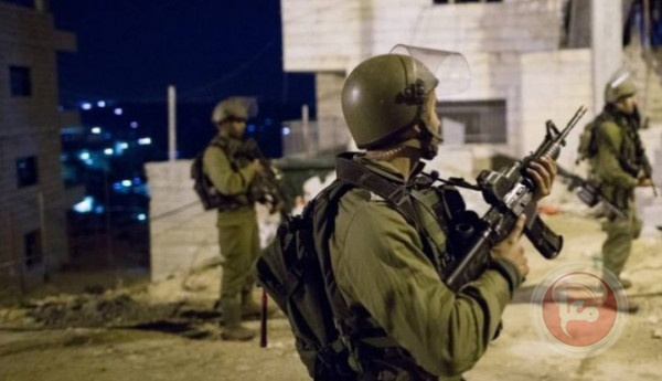 الاحتلال يشن حملة اعتقالات في الضفة والقدس الاحتلال يشن حملة اعتقالات في الضفة والقدس