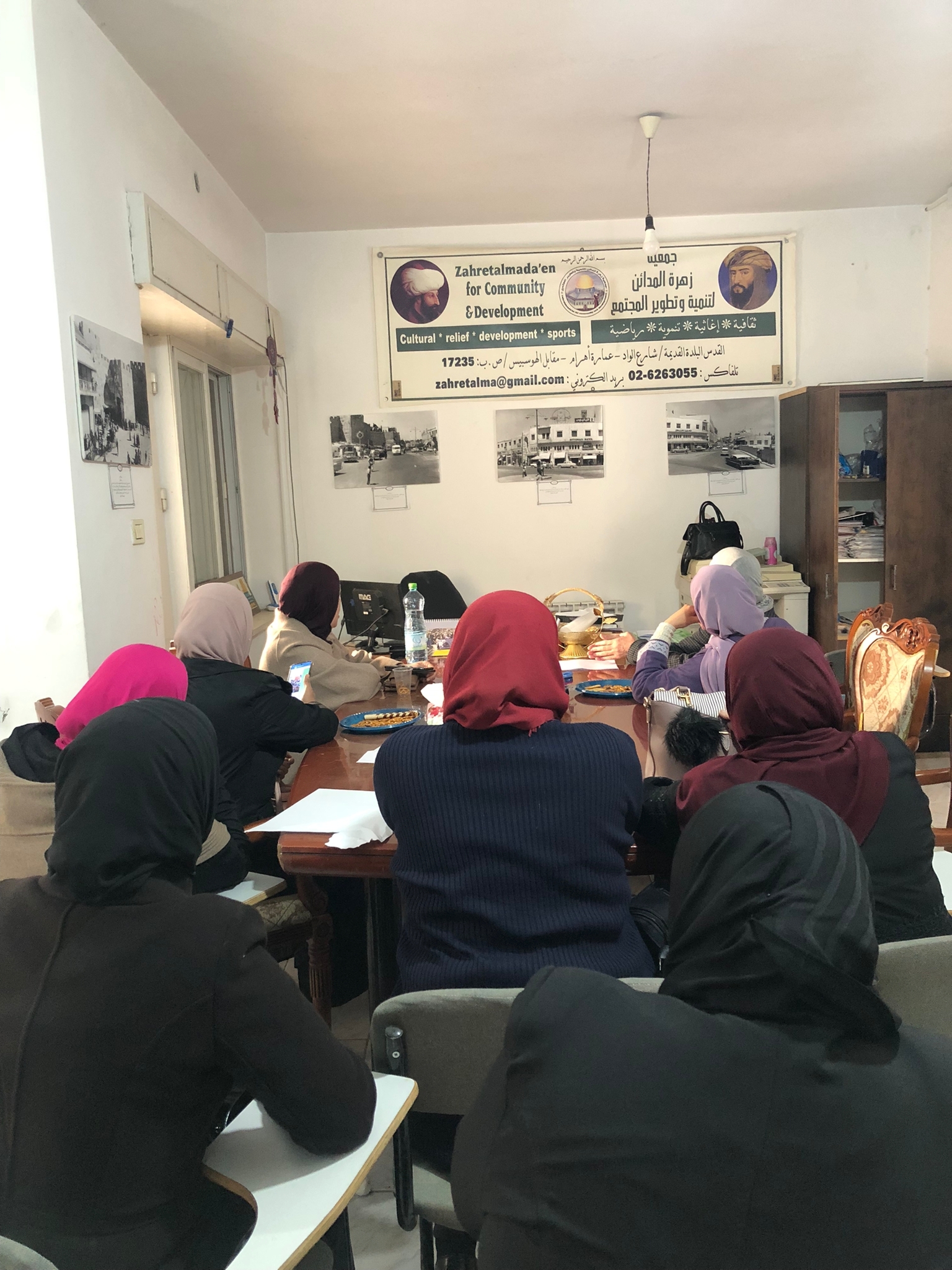 زهرة المدائن تفتتح دورة عمل حول لدعم النفسي والاجتماعي من خلال الفنون للتعبير زهرة المدائن تفتتح دورة عمل حول لدعم النفسي والاجتماعي من خلال الفنون للتعبير