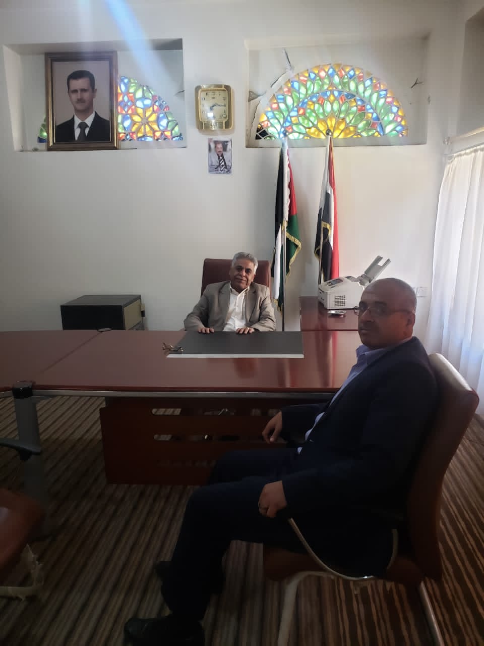 الأمين العام المساعد لحزب البعث يناقش مع ممثل جبهة النضال الشعبي الفلسطيني في اليمن مستجدات الأوضاع في الساحة الوطنية والعربية..وطالبوا برفع الحصار الأمريكي والغربي الظالم المفروض على سوريا الأمين العام المساعد لحزب البعث يناقش مع ممثل جبهة النضال الشعبي الفلسطيني في اليمن مستجدات الأوضاع في الساحة الوطنية والعربية..وطالبوا برفع الحصار الأمريكي والغربي الظالم المفروض على سوريا