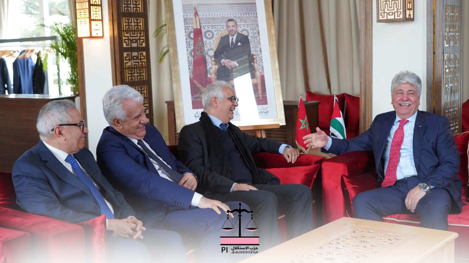 د. مجدلاني يلتقي أمين عام حزب الاستقلال ويبحث معه تطورات الوضع الفلسطيني والعلاقات الفلسطينية المغربية د. مجدلاني يلتقي أمين عام حزب الاستقلال ويبحث معه تطورات الوضع الفلسطيني والعلاقات الفلسطينية المغربية