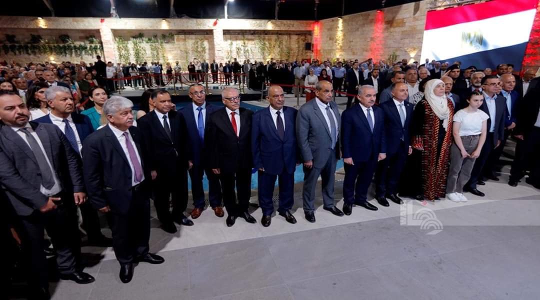في الذكرى 71 لانتصار ثورة 23 يوليو د. مجدلاني نحيي الشعب المصري وجيشه الذي قدم التضحيات في سبيل الدفاع عن قضية فلسطين في الذكرى 71 لانتصار ثورة 23 يوليو د. مجدلاني نحيي الشعب المصري وجيشه الذي قدم التضحيات في سبيل الدفاع عن قضية فلسطين