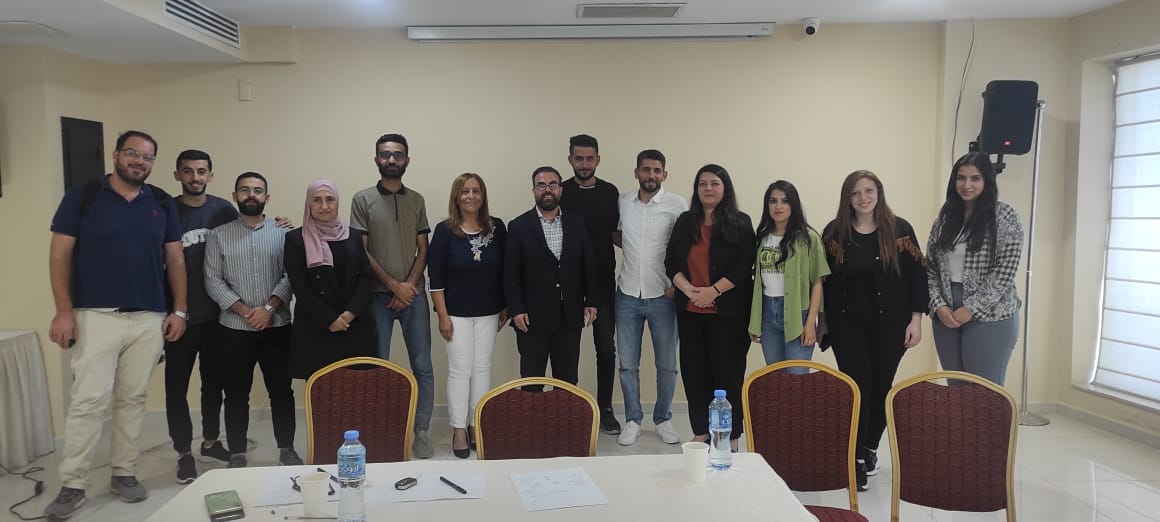 حواريات مفتوحة لجيل جديد الخامس مع الأحزاب السياسية حرفوش : يستعرض واقع الشباب والنساء في المراكز القيادية ودور الشباب في الجامعات حواريات مفتوحة لجيل جديد الخامس مع الأحزاب السياسية حرفوش : يستعرض واقع الشباب والنساء في المراكز القيادية ودور الشباب في الجامعات