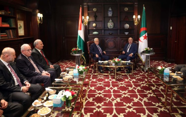 ماذا جاء باجتماع الرئيس عباس ونظيره الجزائري في نيويورك؟ ماذا جاء باجتماع الرئيس عباس ونظيره الجزائري في نيويورك؟