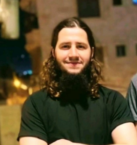 3 شهداء في بلدة أبو ديس بينهم المطارد نبيل حلبية 3 شهداء في بلدة أبو ديس بينهم المطارد نبيل حلبية