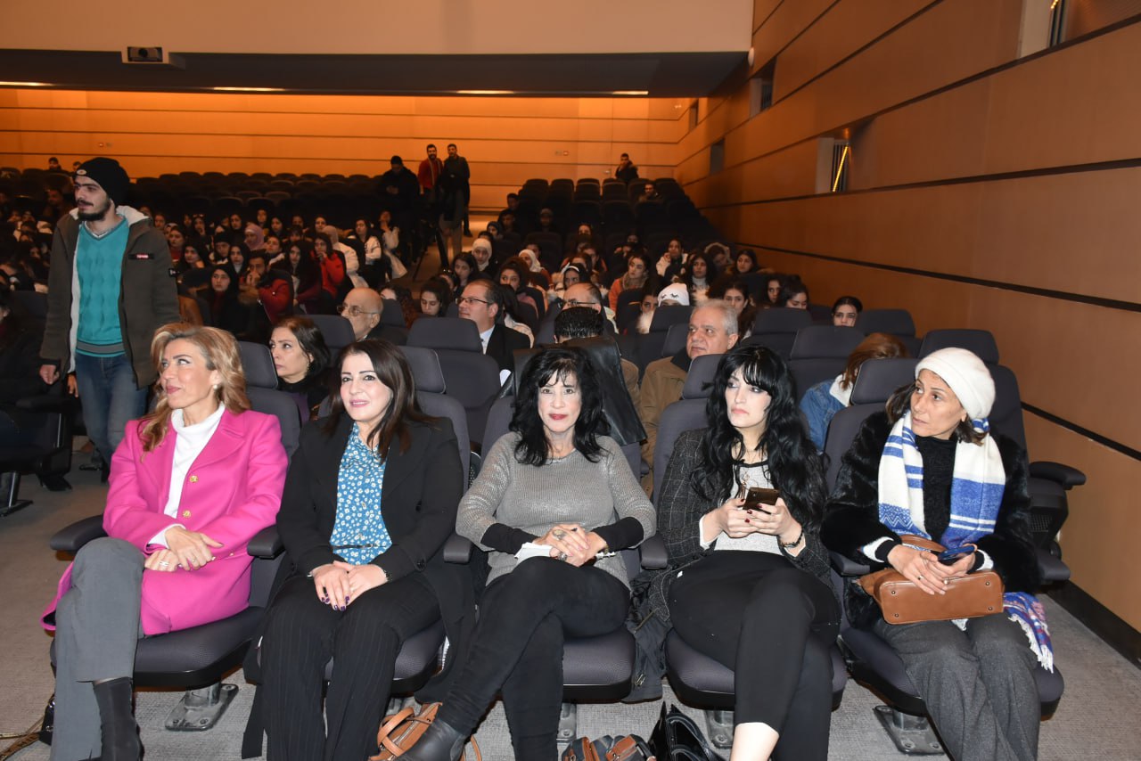 النضال الشعبي تشارك في ندوة ” الثقافة والاستعمار.. الصراع على الهوية”… في جامعة دمشق النضال الشعبي تشارك في ندوة ” الثقافة والاستعمار.. الصراع على الهوية”… في جامعة دمشق