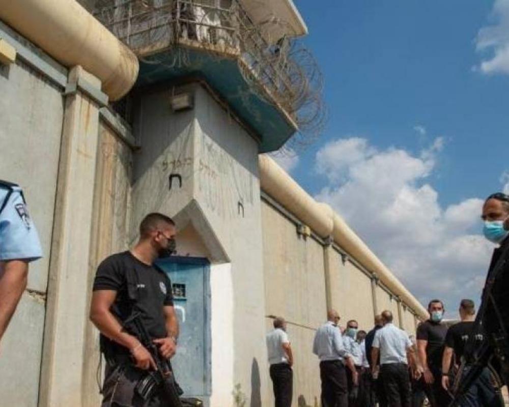 المعتقل محمد أبو طبيخ من جنين يدخل عامه الـ23 في الأسر المعتقل محمد أبو طبيخ من جنين يدخل عامه الـ23 في الأسر