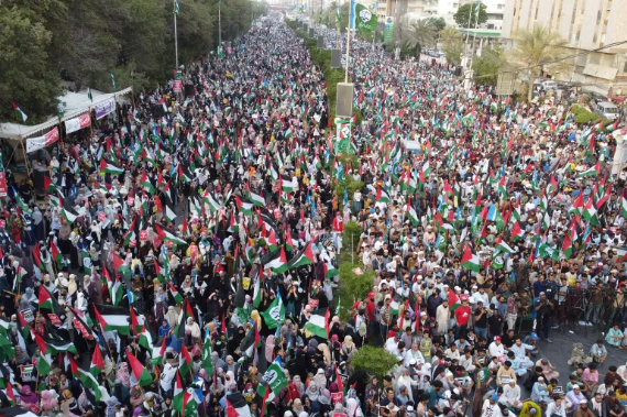 بعد ضغط شعبي.. باكستان تعتبر إسرائيل إرهابية يقودها مجرم حرب بعد ضغط شعبي.. باكستان تعتبر إسرائيل إرهابية يقودها مجرم حرب