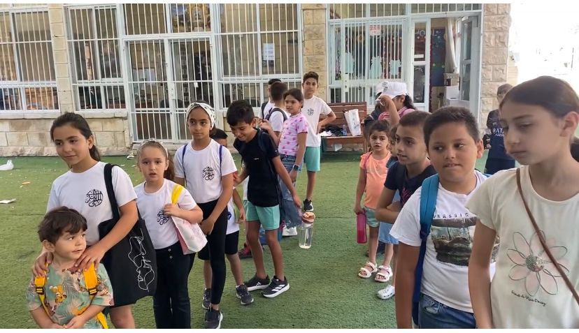 جمعية زهرة المدائن لتنمية وتطوير المجتمع تختتم مخيمها” القدس أحلى ” جمعية زهرة المدائن لتنمية وتطوير المجتمع تختتم مخيمها” القدس أحلى ”