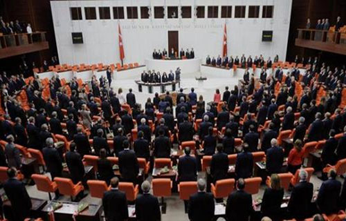 اجتماع للبرلمان التركي بعد حديث أردوغان عن نية إسرائيل مهاجمة تركيا اجتماع للبرلمان التركي بعد حديث أردوغان عن نية إسرائيل مهاجمة تركيا