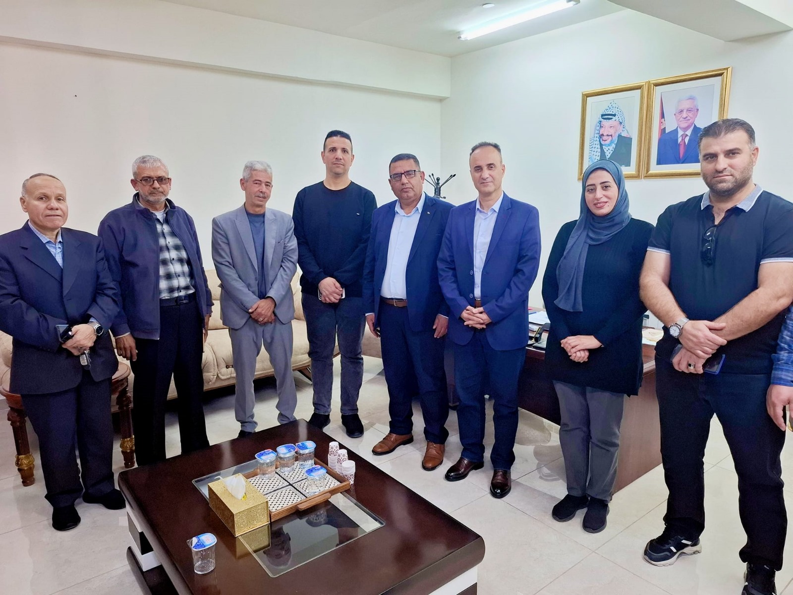 النضال الشعبي بالخليل تلتقي نائب المحافظ النضال الشعبي بالخليل تلتقي نائب المحافظ