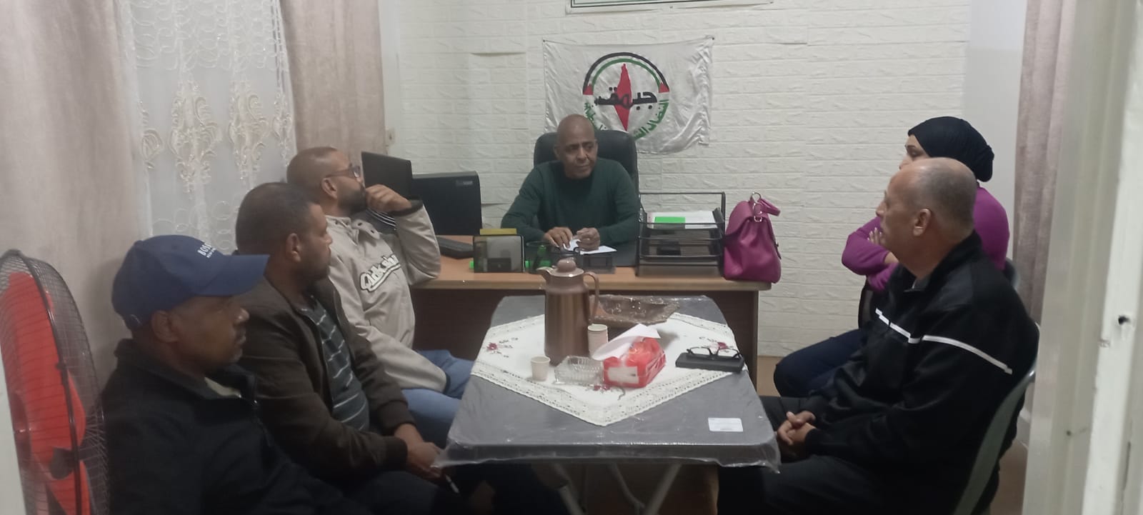 نقابة البتروكيماويات تعقد اجتماعاً في أريحا وتبحث القضايا العمالية والنقابية نقابة البتروكيماويات تعقد اجتماعاً في أريحا وتبحث القضايا العمالية والنقابية