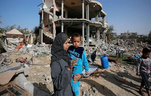 تحديات صعبة تتنظر الأمهات الأرامل في قطاع غزة تحديات صعبة تتنظر الأمهات الأرامل في قطاع غزة