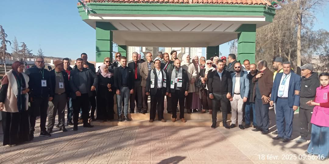 ثمنت مواقف الجزائر الثابته والداعمة للقضية الفلسطينية النضال الشعبي تشارك احياء يوم الشهيد ثمنت مواقف الجزائر الثابته والداعمة للقضية الفلسطينية النضال الشعبي تشارك احياء يوم الشهيد