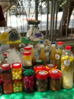 “سوق المواسم” في رام الله التحتا: حين تنبض الأرض في قلب المدينة من الأرض إلى المدينة… رحلة إنتاج لا تعرف التزييف