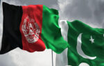 باكستان تحذر من “حرب مفتوحة” مع أفغانستان