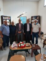 النضال الشعبي : تلتقي وفد اتحاد نقابات عمال فلسطين في مكتبها في الرشيدية