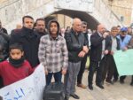 النضال الشعبي : تشارك في وقفة جماهيرية بطولكرم رفضاً لتقليصات الأونروا وفصل الموظفين