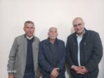 وفد من النضال الشعبي بغزة يلتقى أمجد الشوا مدير شبكة المنظمات الأهلية